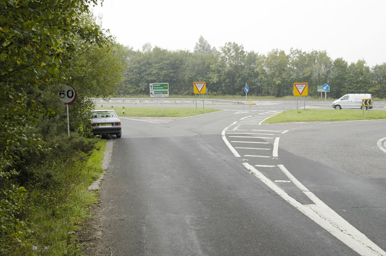 Juction of A21 and B2079 looking south